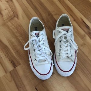 Women’s Chuck Converse Size 7
